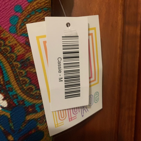 “Cassie” skirt by LuLaRoe.  NWT - Picture 2 of 2